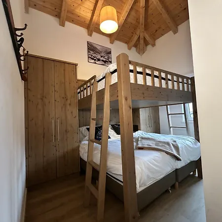 Penthouse Mountain A24 By Alpinresort דירה קפרון