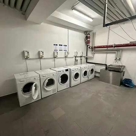 Penthouse Mountain A24 By Alpinresort דירה קפרון