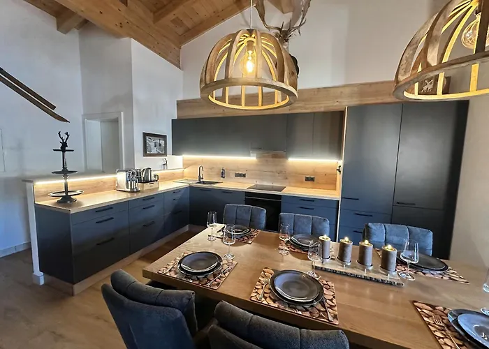 Penthouse Mountain A24 By Alpinresort * 카프룬